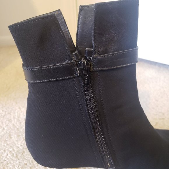 Stuart Weitzman Booties - Picture 5 of 7